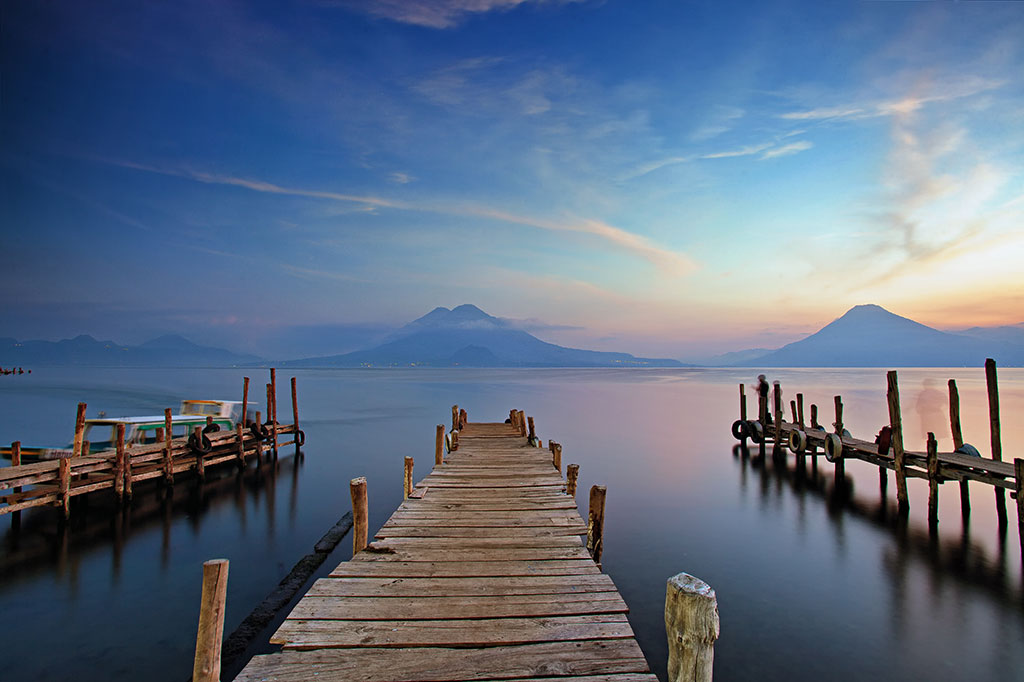 Lago De Atitlan (Lake Atitlan)